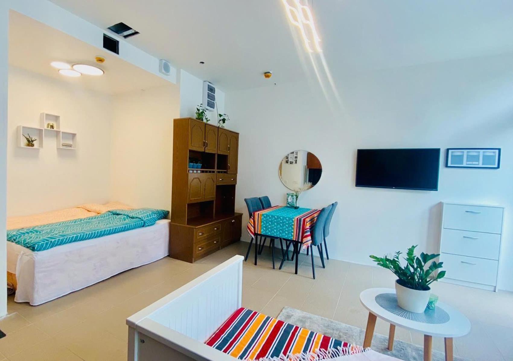 Green Studio Praha 2 L Ground Floor Free Parking Dış mekan fotoğraf